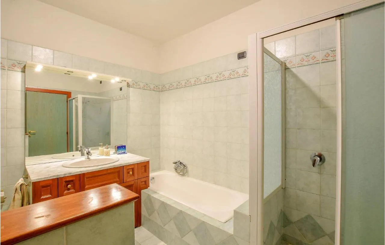 Amazing Home In Pilzone-Iseo With Lake View Ιταλία