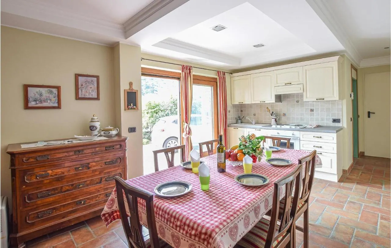 Amazing Home In Pilzone-Iseo With Lake View Pilzone