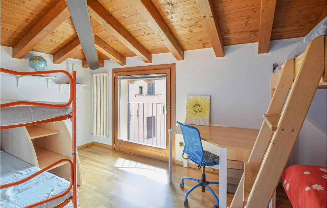 Amazing Home In Pilzone-Iseo With Lake View 0*, Pilzone